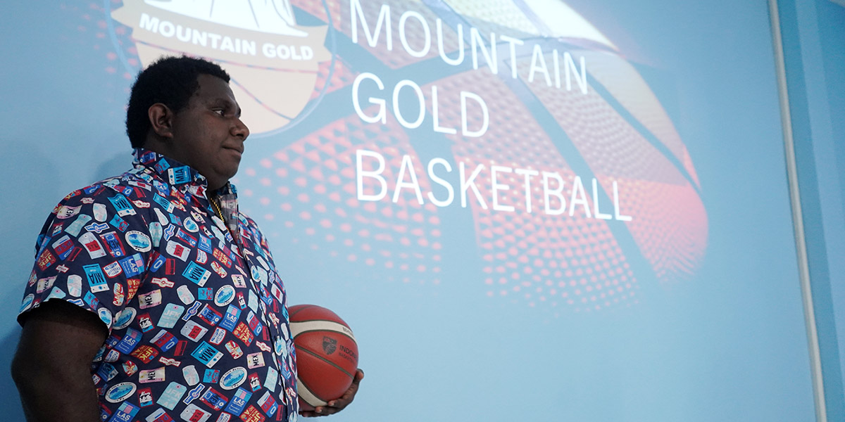 mountain-gold-basketball-timika-makin-dekat-ke-ibl